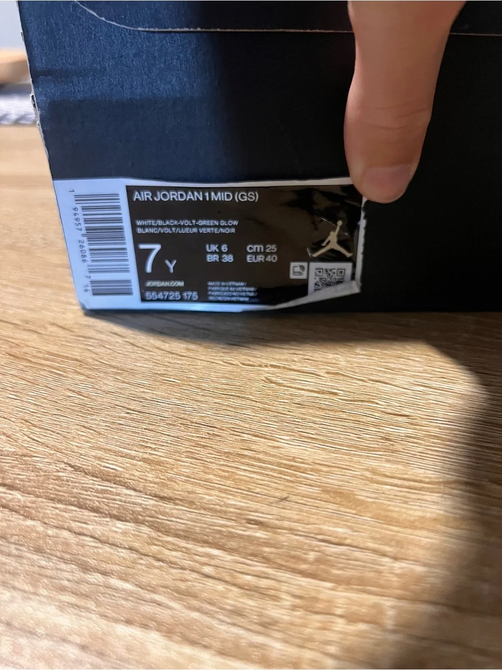 Jordan Air Jordan 1 Mid (GS) Black White Volt